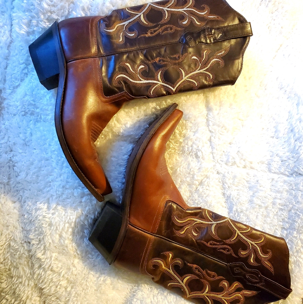 Old West Cowgirl Boots